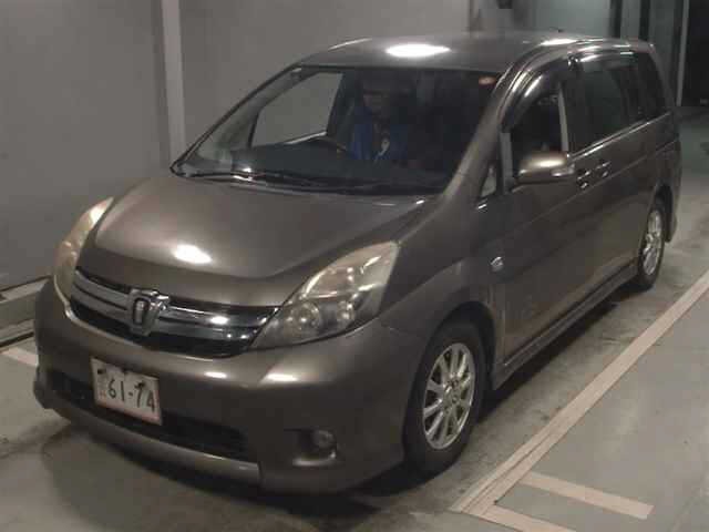 Toyota ISIS 2012 7882244-4