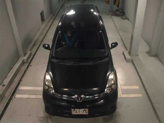 Toyota ISIS 2013 7882245-6