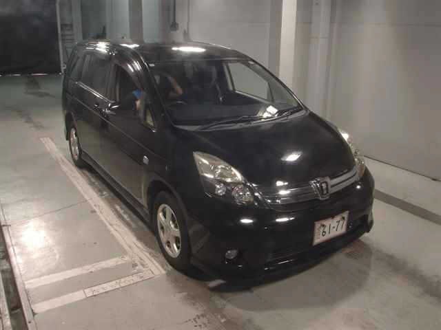 Toyota ISIS 2016 7882246-0