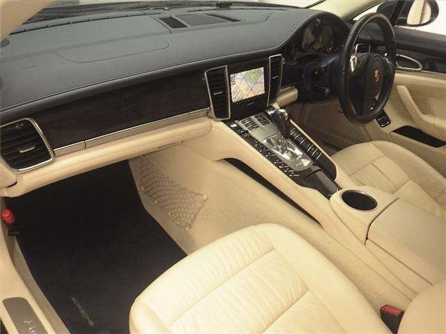 Porsche PANAMERA 2009 7871573-4