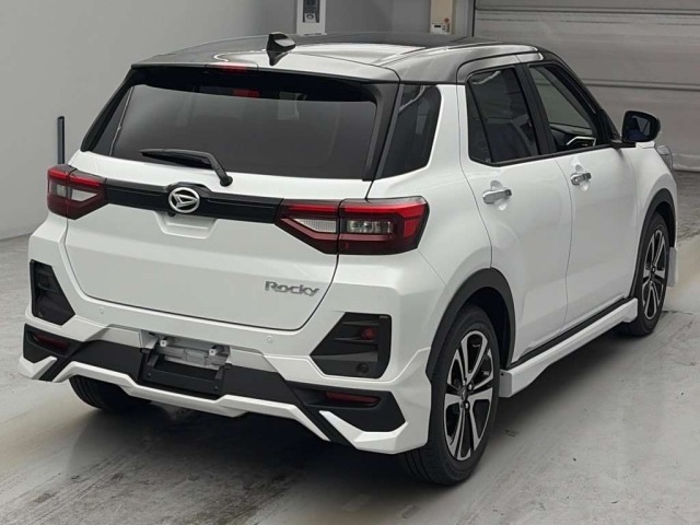 Daihatsu ROCKY 2026 7858663-1
