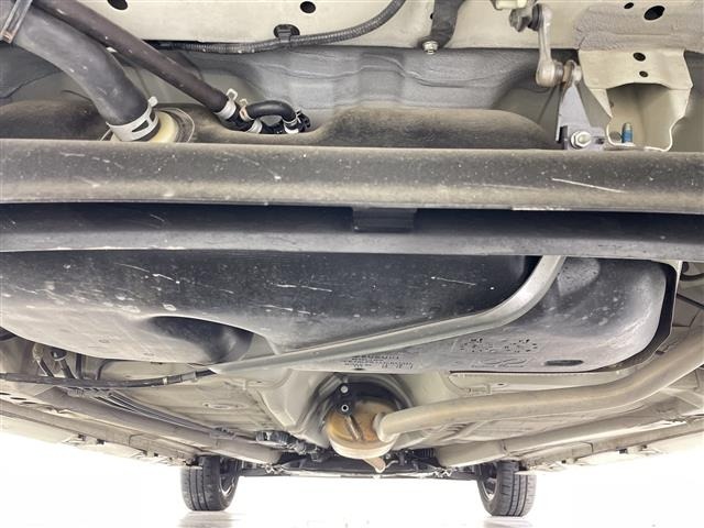 Suzuki SPACIA 2017 7852101-13