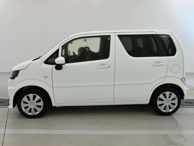 Suzuki WAGON R 2026 7854493-4