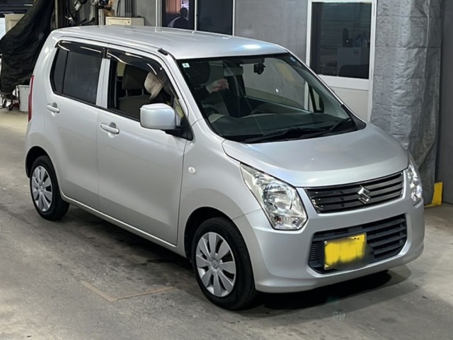 Suzuki WAGON R 2014 7854536-4
