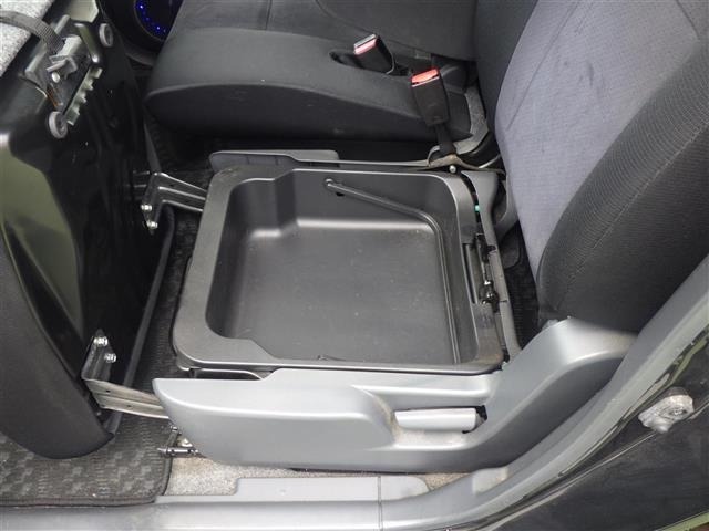 Suzuki WAGON R 2012 7854960-10
