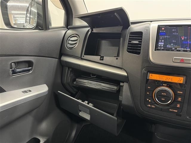 Suzuki WAGON R 2011 7855061-13