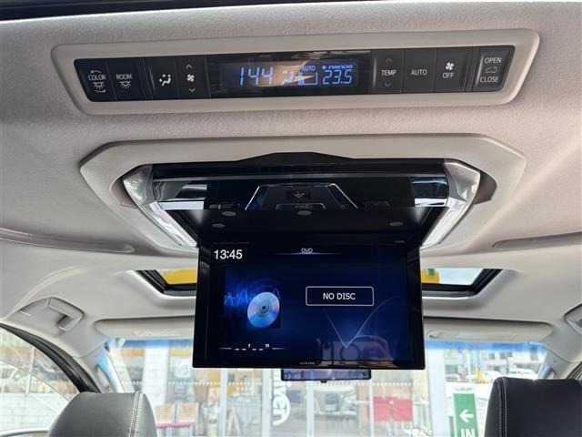 Toyota ALPHARD 2017 7904497-7