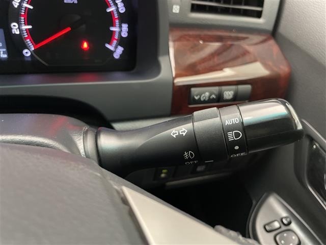 Toyota ALPHARD 2012 7904527-9