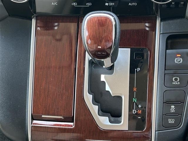 Toyota ALPHARD 2017 7904535-10
