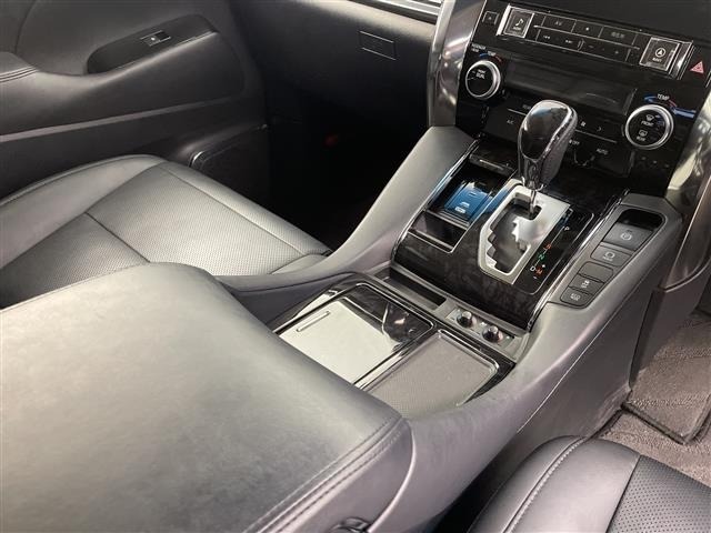 Toyota ALPHARD 2019 7904576-3
