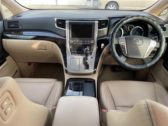 Toyota ALPHARD 2012 7904629-2