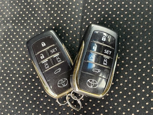 Toyota ALPHARD 2022 7904701-12
