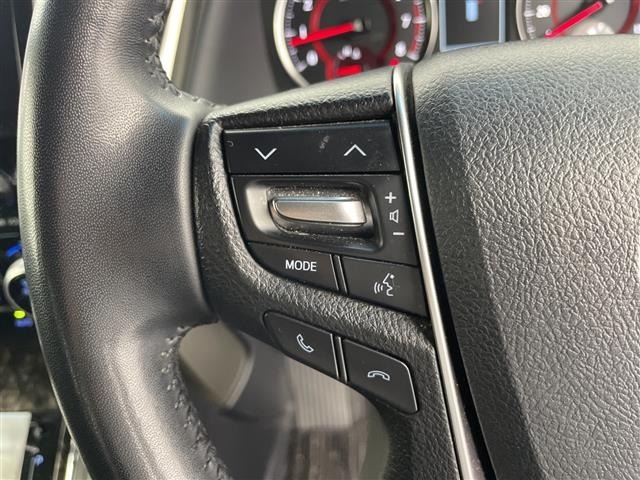 Toyota ALPHARD 2022 7904701-3