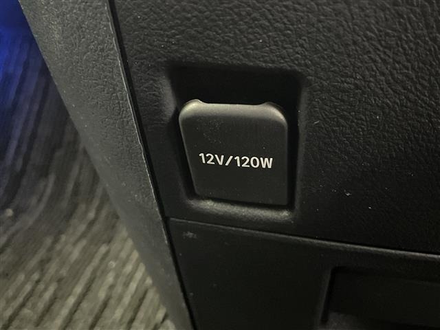 Toyota ALPHARD 2022 7904701-4