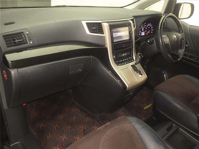 Toyota ALPHARD 2013 7904797-4