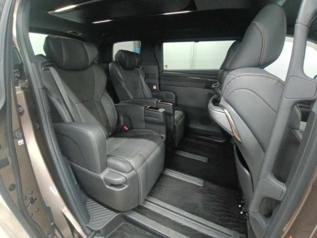 Toyota ALPHARD 2023 7904998-12