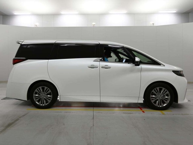 Toyota ALPHARD 2024 7905011-3