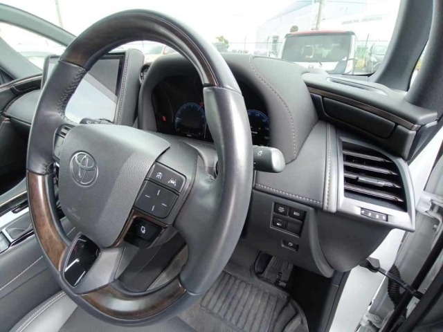 Toyota ALPHARD 2024 7905011-9