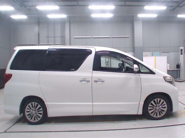 Toyota ALPHARD 2013 7905015-3