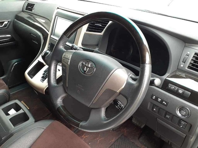 Toyota ALPHARD 2013 7905015-7