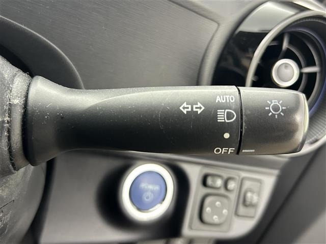 Toyota AQUA 2018 7893388-13