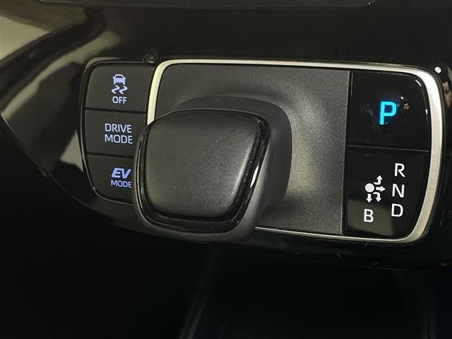 Toyota AQUA 2022 7893402-1