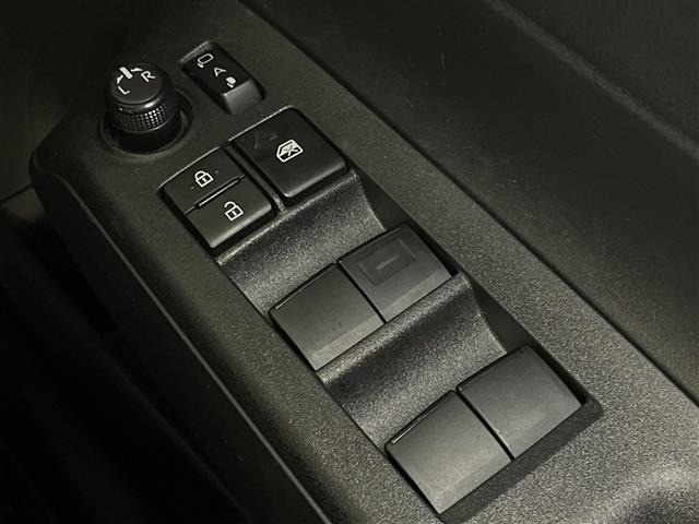 Toyota AQUA 2022 7893402-11