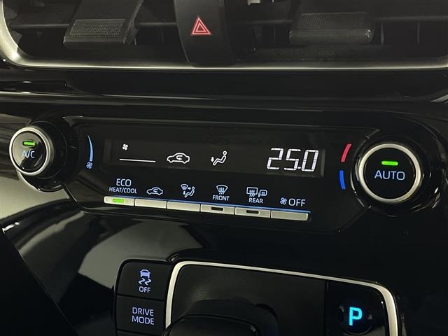 Toyota AQUA 2022 7893402-7