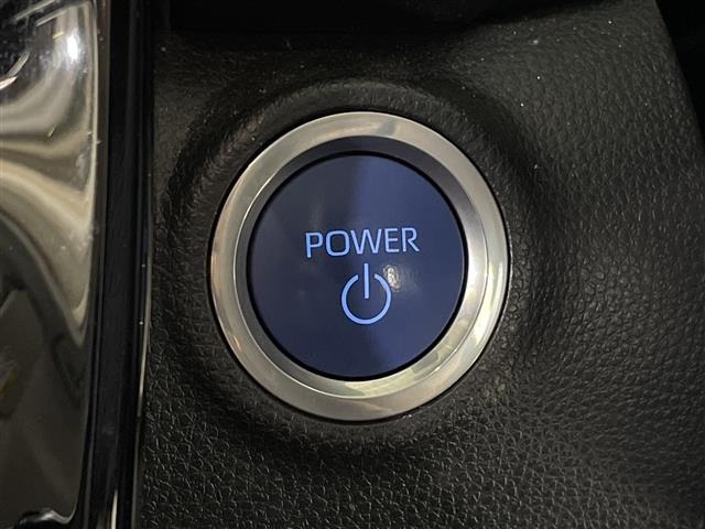 Toyota AQUA 2022 7893402-9