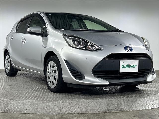 Toyota AQUA 2018 7893426-0