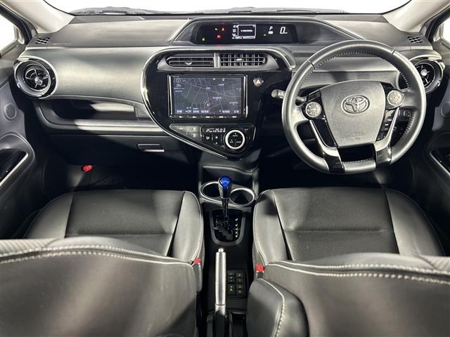 Toyota AQUA 2018 7893426-15