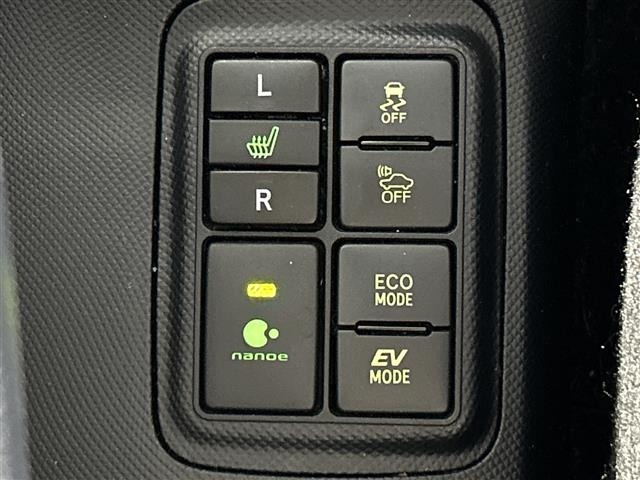 Toyota AQUA 2018 7893426-7