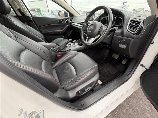 Mazda AXELA 2014 7899820-9