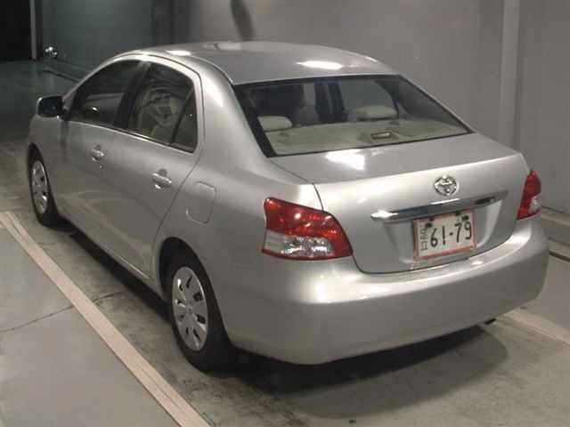 Toyota BELTA 2009 7892369-1