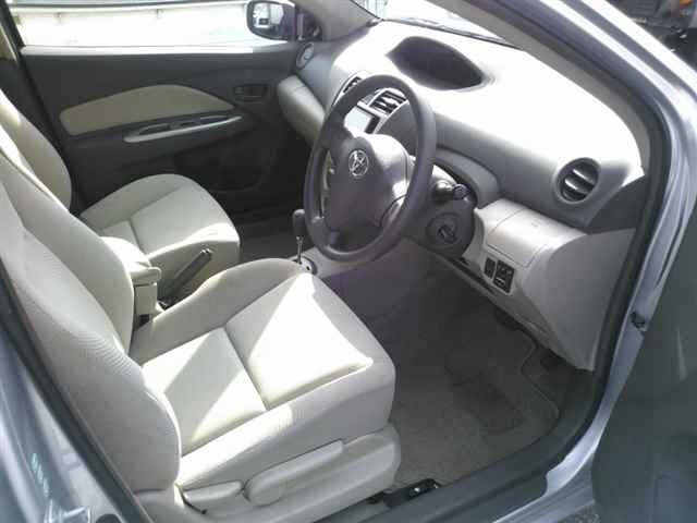 Toyota BELTA 2009 7892369-3