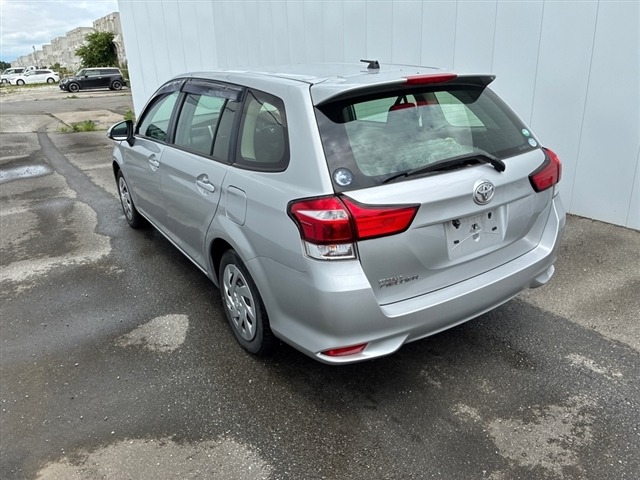Toyota COROLLA FIELDER 2019 7900630-1
