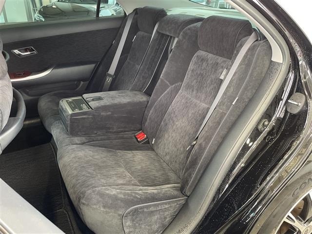 Toyota CROWN MAJESTA 2010 7903763-10