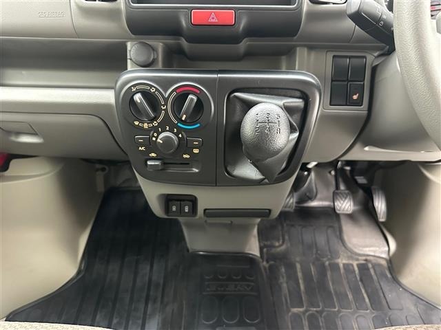 Suzuki EVERY 2025 7904630-17