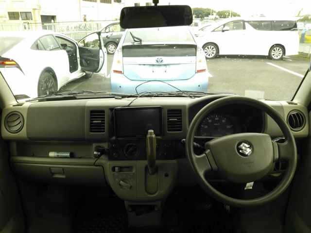 Suzuki EVERY 2010 7904642-8