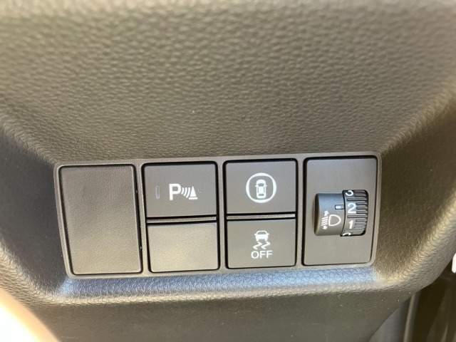 Honda FIT 2020 7885140-28