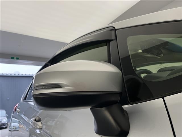Honda FIT 2016 7886120-17