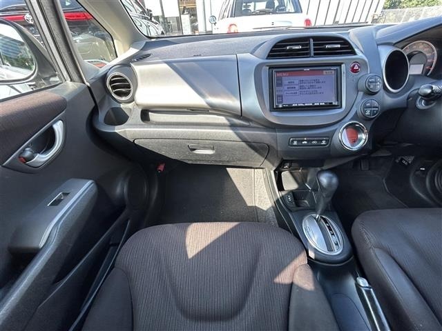 Honda FIT 2011 7886128-16