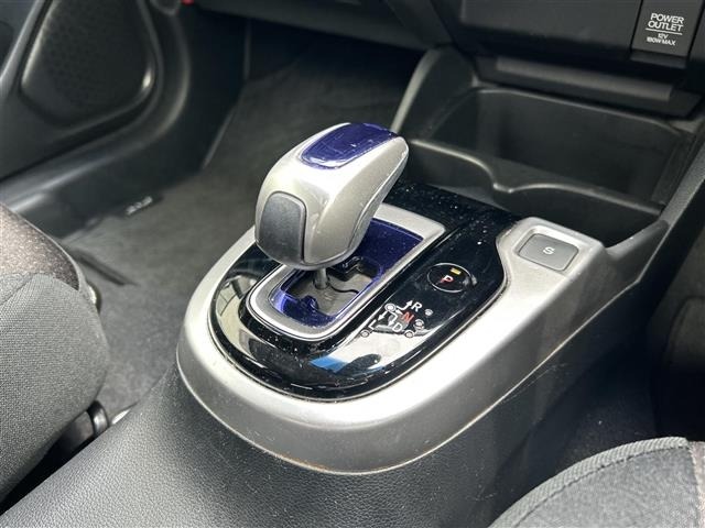 Honda FIT 2015 7886178-11