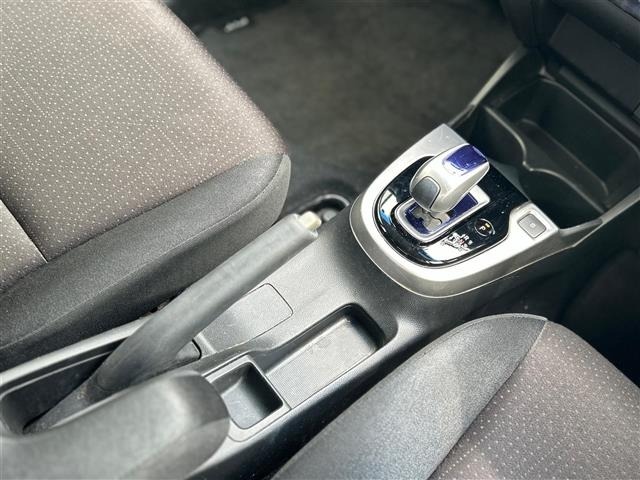 Honda FIT 2015 7886178-12