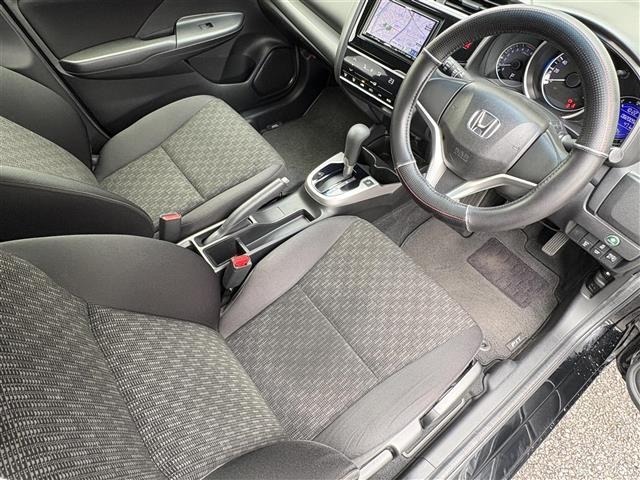 Honda FIT 2017 7886208-21