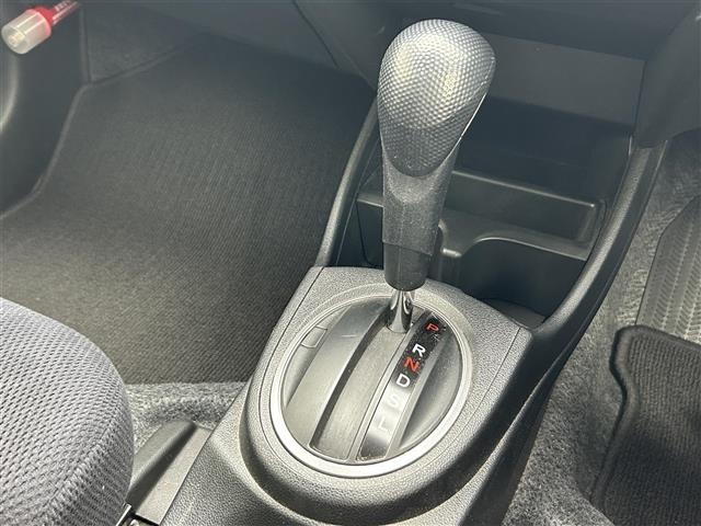 Honda FIT 2013 7886226-12
