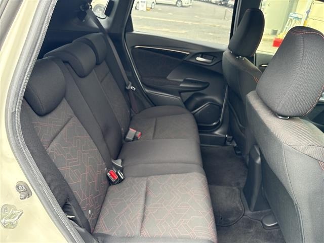 Honda FIT 2013 7886227-8