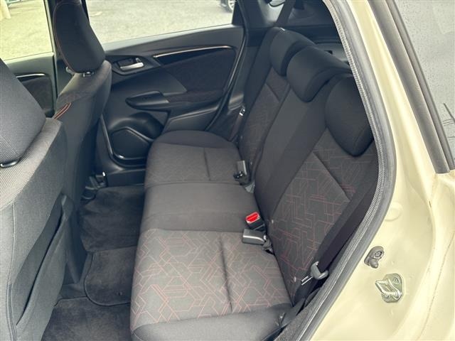 Honda FIT 2013 7886227-9