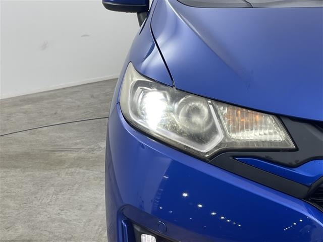 Honda FIT 2016 7886235-11