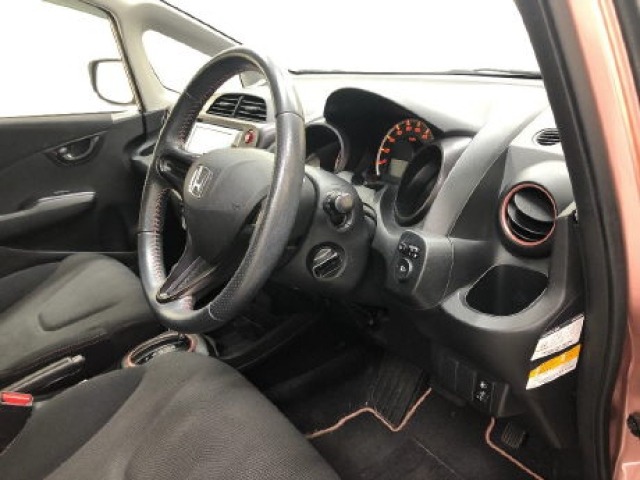 Honda FIT 2010 7886316-5